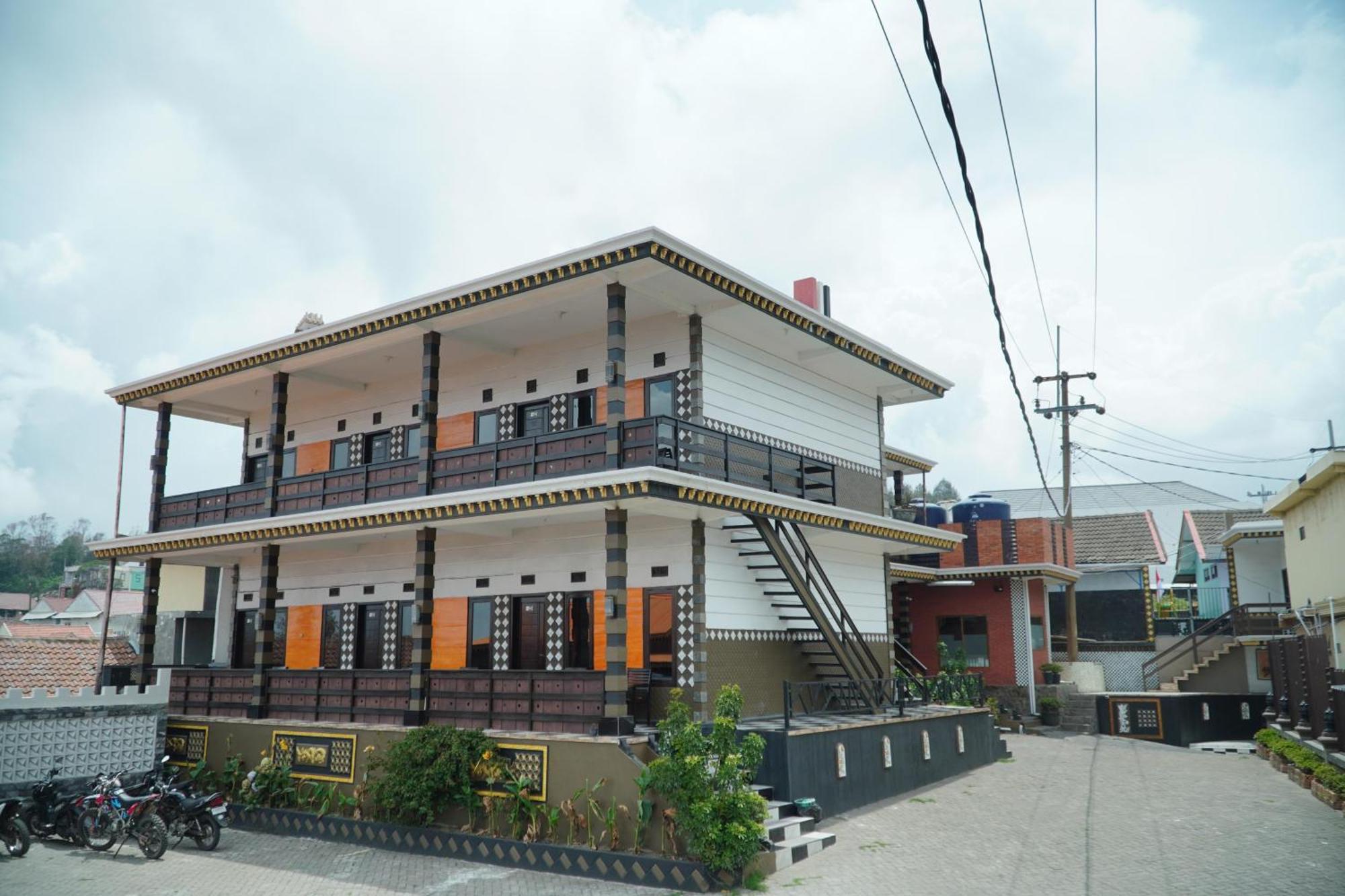 Parama Bromo Hotel Ngadisari Kültér fotó